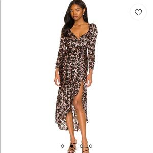 New dress - never used. Bought From Revolve.com perfect condition!